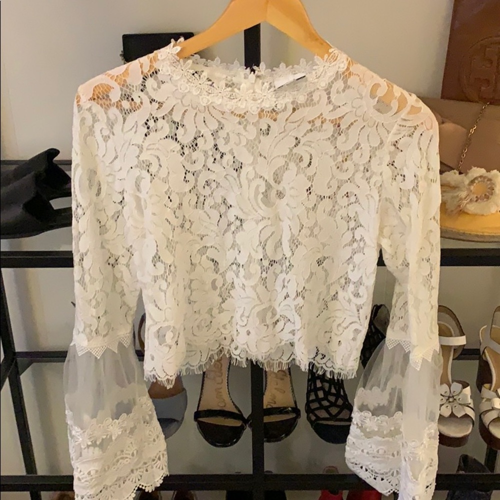 White lace bell sleeve shirt